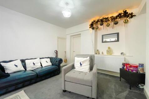 1764778018_5_950e664d-2a72-4e83-843b-28ba65825422_