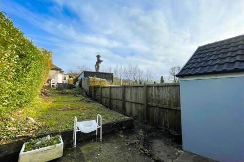 1764778022_8_bcfcbe30-dfa7-4212-a8c3-9a1c5043af0d_