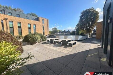 Private courtyard again ii.jpg