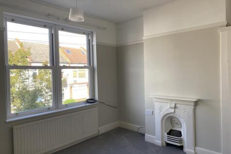 Front Bedroom 