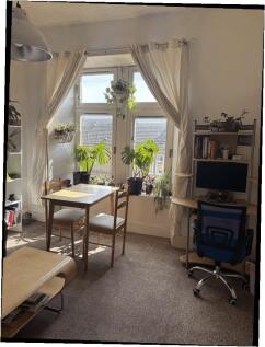 lounge/dining