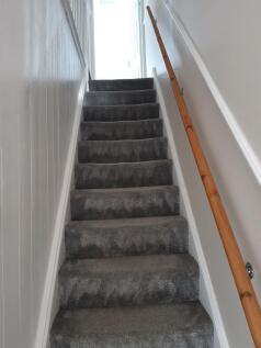Hallway/ Stairs