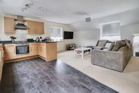 Open plan kitchen / living area