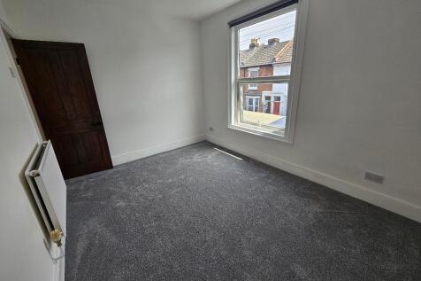 front master bedroom