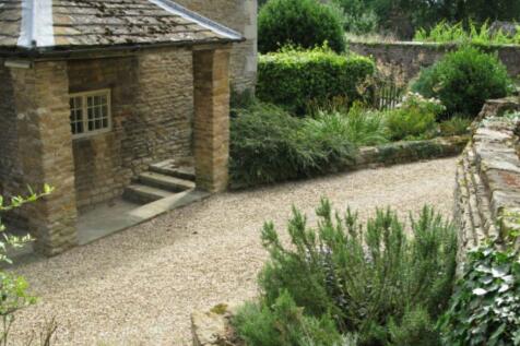 Baytree Porch &amp; Driveway