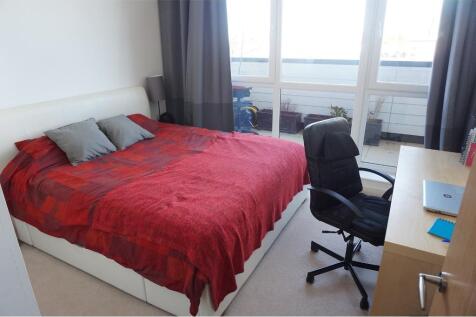 Bedroom w/furniture (illustrative)