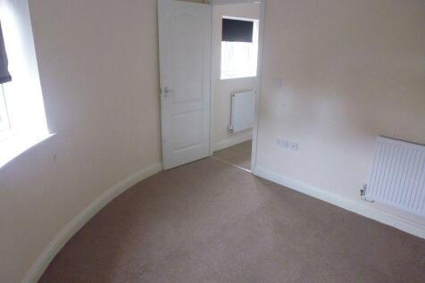 Front double bedroom