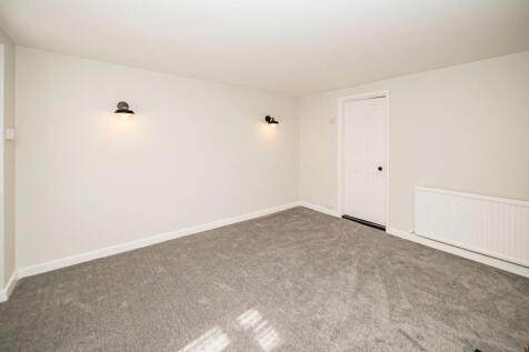 Lounge 3