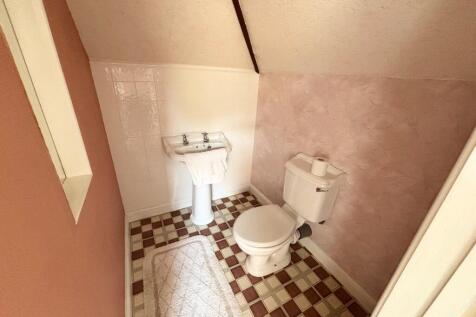 Separate WC