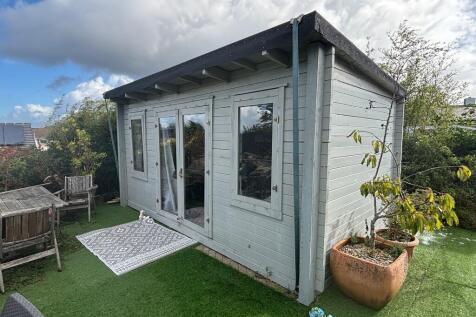 Wood Cabin