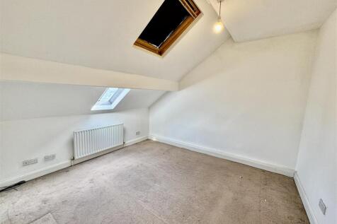 Fl 2A - Bedroom