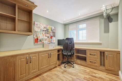Property Image 28