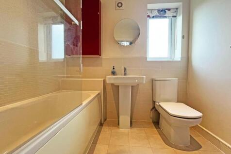 Bathroom.jpg