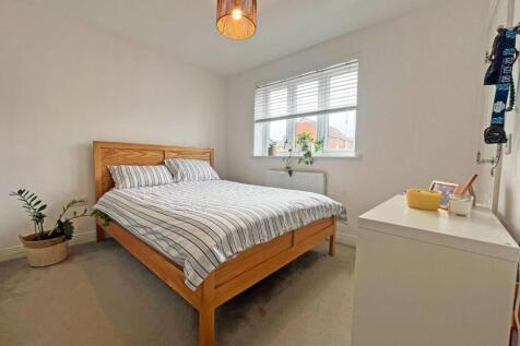 Bedroom1.jpg