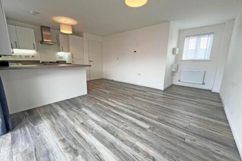 Living Area 2.jpg
