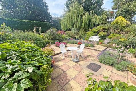 Garden 4.jpg