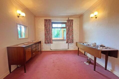 Dining Room.jpg
