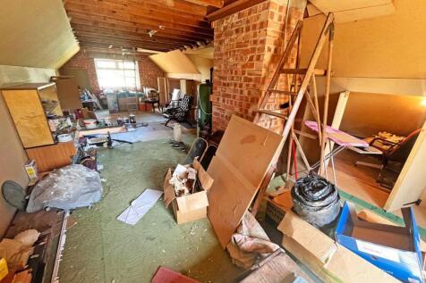 Loft1.jpg