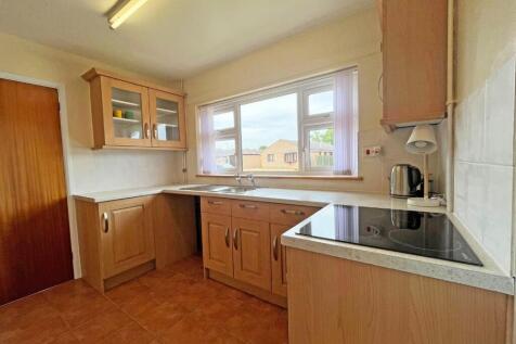 Kitchen1.jpg