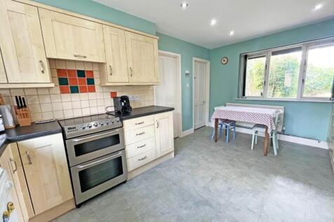 Kitchen Diner1.jpg