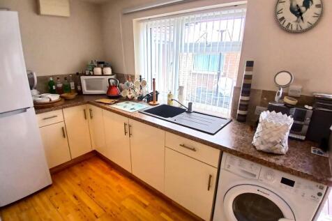 ANNEX KITCHEN.jpg