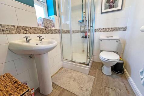 En Suite.jpg