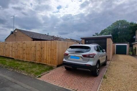 Rear Garage.jpg
