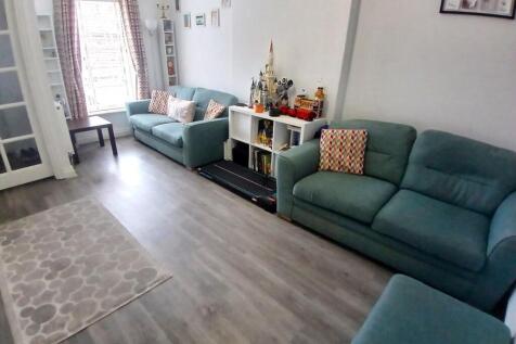 Lounge.jpg