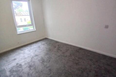 BED 1.jpg