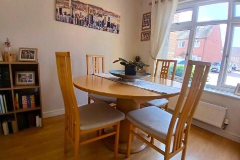 Dining Room.jpg