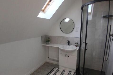 Shower Room.jpg