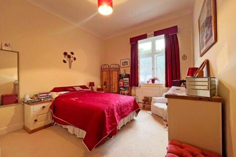 Bedroom One.jpg