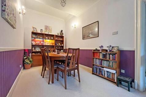 Dining Area.jpg