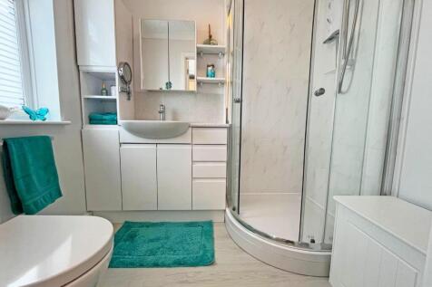 En Suite.jpg