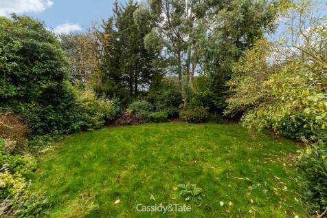 1 Sefton Close_36.jpg