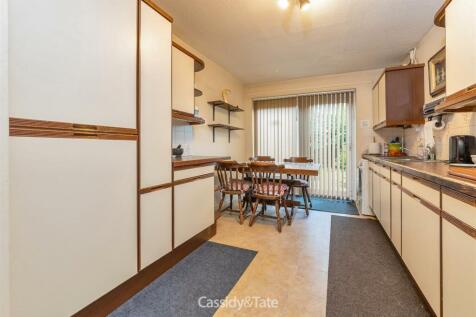 1 Sefton Close_09.jpg