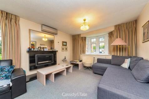 1 Sefton Close_03.jpg