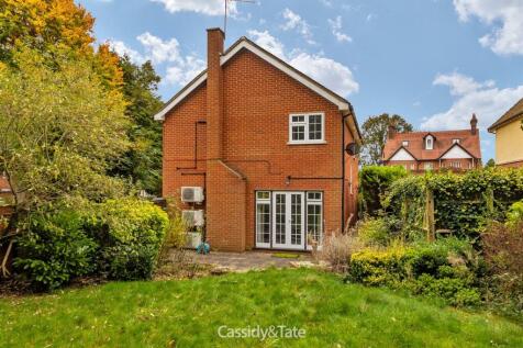 1 Sefton Close_38.jpg