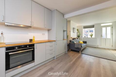 11 Boundary Road_07.jpg