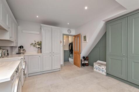 13WoodstockRoadSouth-28.jpg