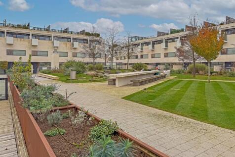 95GabrielSquare-8.jpg
