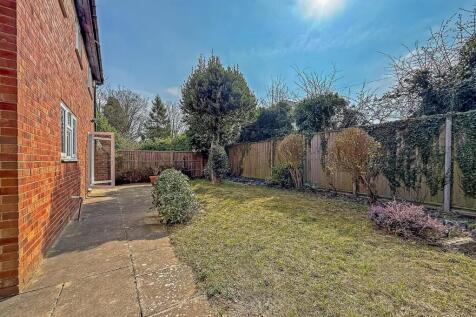 14HavercroftClose-52.jpg