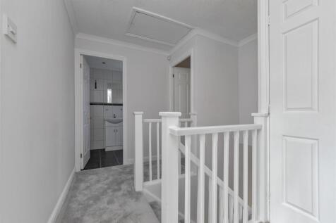 14HavercroftClose-40.jpg