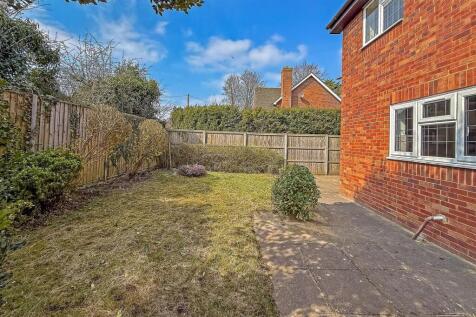 14HavercroftClose-50.jpg