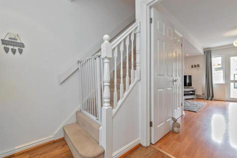 66PuddingstoneDrive-5.jpg