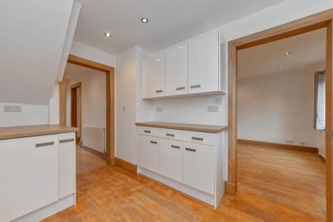 14HendersonPlace-22.jpg