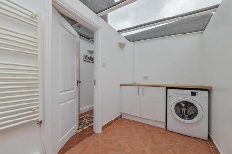 14HendersonPlace-30.jpg