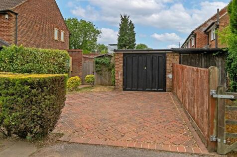 14HendersonPlace-5.jpg