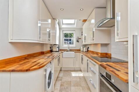 12WestviewRoad-25.jpg