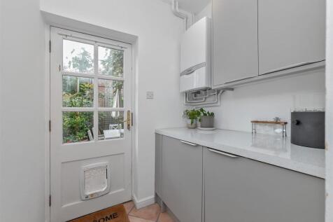 42GoldsmithsWay-30.jpg